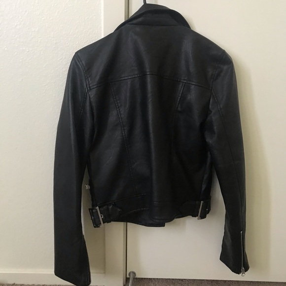 Forever 21 Leather Jacket size M - Picture 3 of 3